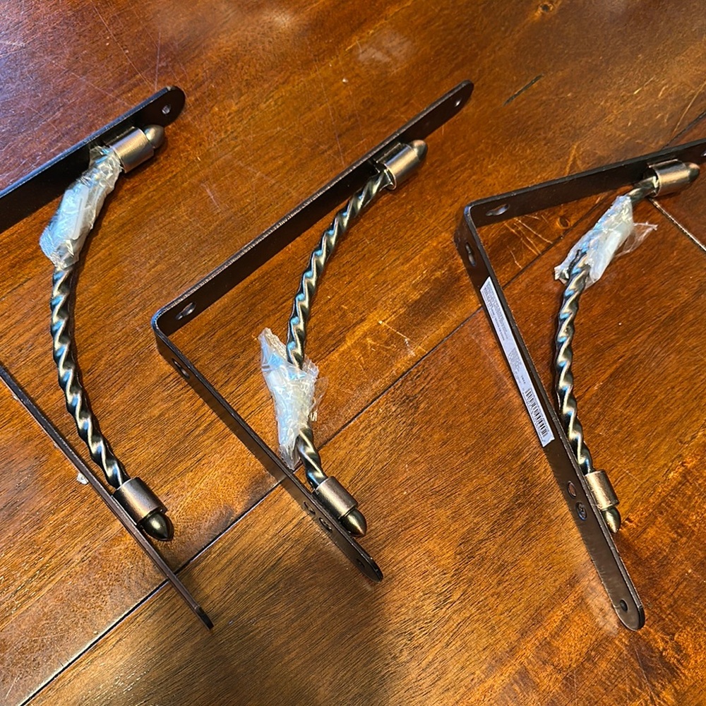 Decorative Metal Brackets - Picture 2 of 16